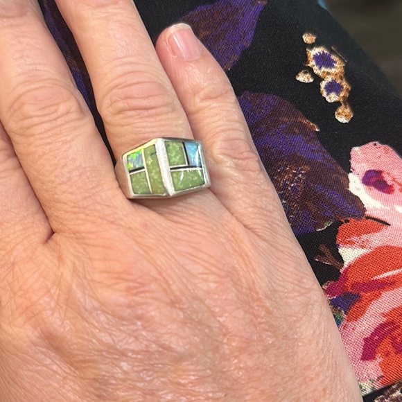 Silver Ring with Green and Blue Inlay - Picture 2 of 7